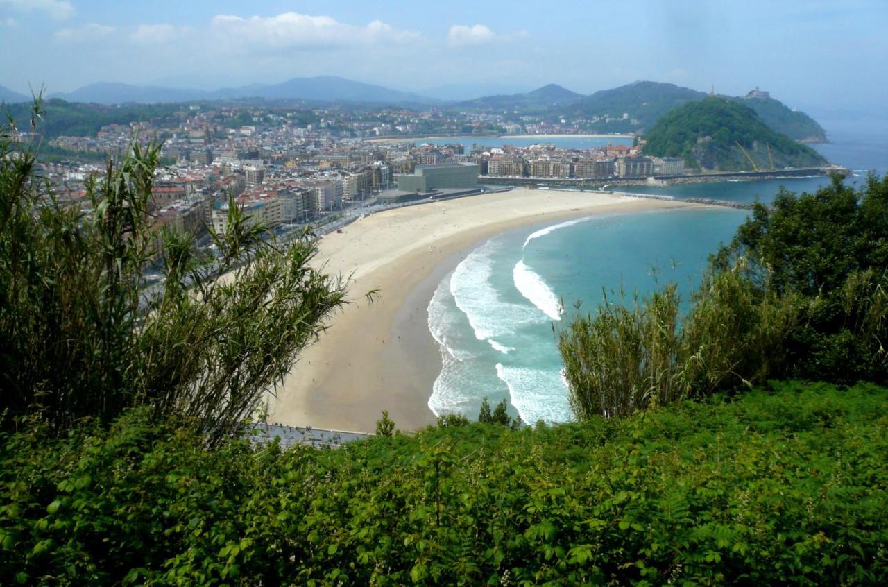 Beach And Chill Apartment By Cisan Rentals San Sebastian Buitenkant foto